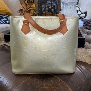 Authentic Louis Vuitton Monogram Vernis Houston Silver Tote